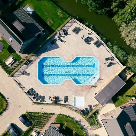 Bungalow 6 Op Recreatiepark De Wielen 荷属圣马丁 外观 照片